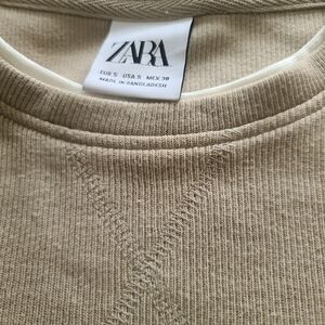 Zara Men's Beige Crewneck Sweater